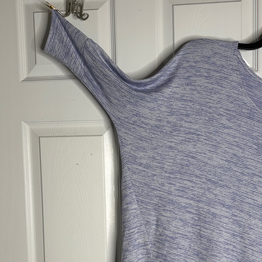 Market & Spruce Women's Heathered Blue Long Sleeve Top - Picture 5 of 5